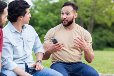 Hər zaman diqqət mərkəzində olmaq ARZUSU – Bu istək nə ilə bağlıdır?