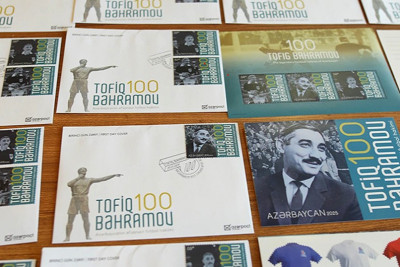 Tofiq Bəhramovun 100 illiyi münasibətilə yubiley poçt markaları buraxılıb