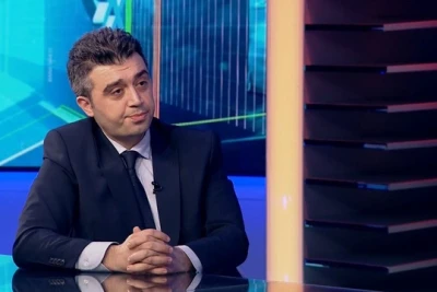 Dollar və avronun ucuzlaşması TRAMPLA əlaqəlidir? – EKSPERTLƏRDƏN AÇIQLAMA