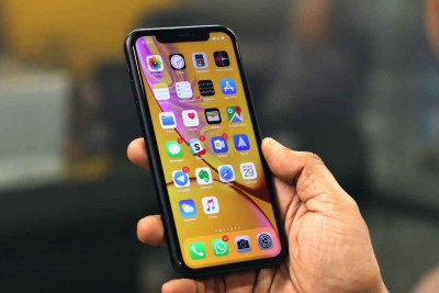 "Apple" "TikTok"la yanaşı 10 tətbiqi "App Store"dan silib