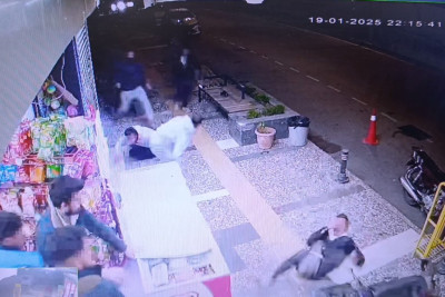 Antalyada iki qrup arasında bıçaqlı dava, 4 nəfər yaralanıb