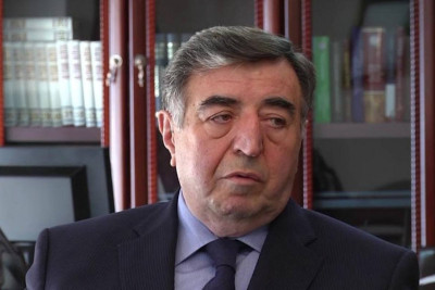 Əhməd Əhmədzadə “Şərəf” ordeni ilə təltif edilib