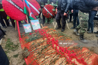 Salyanda Birinci Qarabağ müharibəsinin şəhidi Elşən Tağıyev dəfn edilib - FOTO