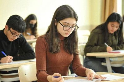 Buraxılış imtahanında iştirak edən şagirdlərin NƏZƏRİNƏ