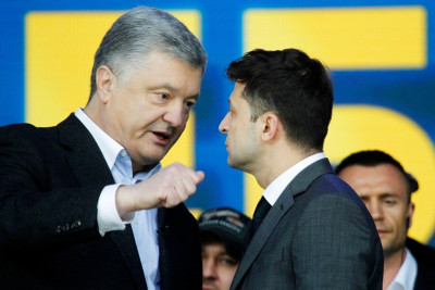 Ukraynada Poroşenko və bir sıra şəxslərə qarşı sanksiyalar tətbiq edilib