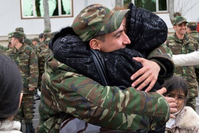 Əsgərlərlə görüşə növbəti dəfə MƏHDUDİYYƏT qoyuldu