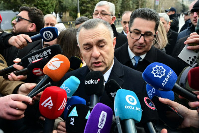 Plastik cərrahiyyə ilə məşğul olmaq icazəsi verilən mütəxəssislərin siyahısı Səhiyyə Nazirliyinin saytında təqdim olunacaq