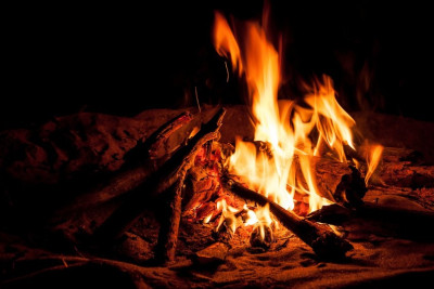 İlaxır çərşənbədə 6 azyaşlı tonqalda xəsarət alıb