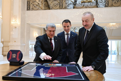 Prezident İlham ƏIiyev “Barselona” Futbol Klubunun prezidentini qəbul edib