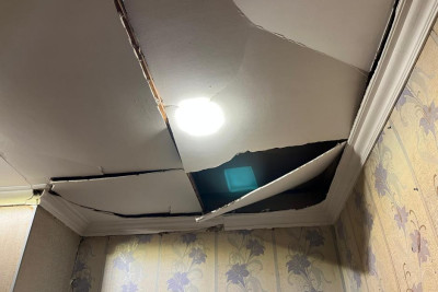 Sabunçuda evdə partlayış olub, yaralananlar var - FOTO