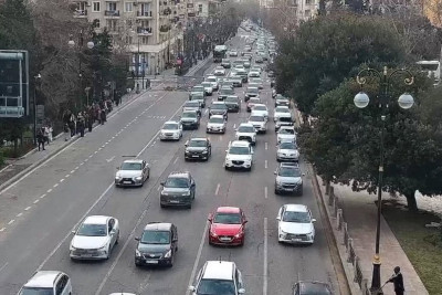 Bakının bir sıra yollarında tıxac müşahidə olunur