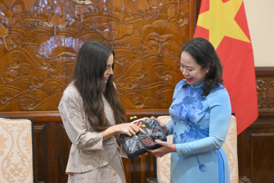 Heydər Əliyev Fondunun vitse-prezidenti Leyla Əliyeva Vyetnamın vitse-prezidenti ilə görüşüb