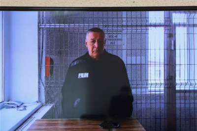 Rusiyalı aktyor Mixail Yefremov həbsxanadan gizli çıxarılıb