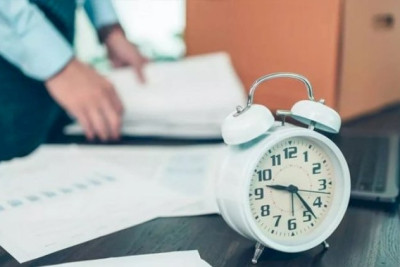 Saatlıq iş rejiminə keçid maaşlara belə təsir edəcək – VİDEO