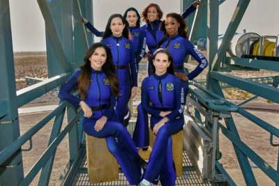 Qadınlardan ibarət ekipaj kosmosda: 11 dəqiqəlik səyahət