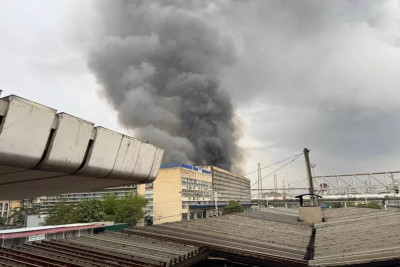 Tbilisidə Vağzal bazarının ərazisində güclü yanğın baş verib