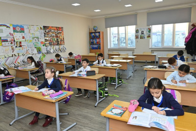 Əlverişsiz havaya görə şagirdlərin davamiyyətində qismən azalma müşahidə edilir - RƏSMİ