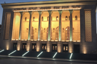 "Azdrama"da əlbəyaxa dava: Xalq artistinə hücuma keçdilər