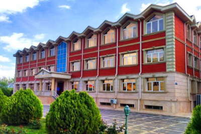 "Naxçıvan Muxtar Respublikasının Tibb Müəssisələrinin İdarəetmə Birliyi" publik hüquqi şəxsin tabeliyindəki tibb müəssisələri əmlakları ilə birlikdə Naxçıvan Səhiyyə Nazirliyinin tabeliyinə verilib