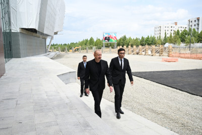 Prezident İlham Əliyev Yevlax Olimpiya İdman Kompleksində görülmüş işlərlə tanış olub - YENİLƏNİB + FOTO