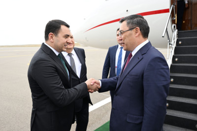 Qırğızıstan Prezidenti Sadır Japarov Azərbaycana səfərə gəlib - FOTO