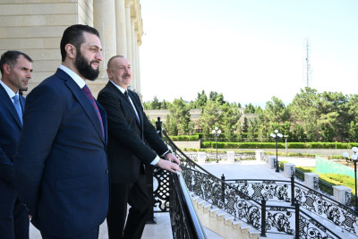 İlham Əliyev və Əhməd Əş-Şəraa Bəşər Əsəd hökumətini tənqid ediblər