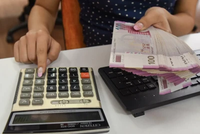 Azərbaycanda bu müəllimlərə 2250 manat veriləcək - SİYAHI