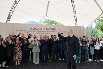 Prezident İlham Əliyev Xocalının Badara, Daşbulaq, Seyidbəyli və Şuşakənd kəndlərinin sakinləri ilə görüşüb