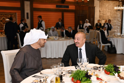 Şuşada Prezident İlham Əliyevin adından Birləşmiş Ərəb Əmirliklərinin Prezidentinin şərəfinə rəsmi nahar verilib