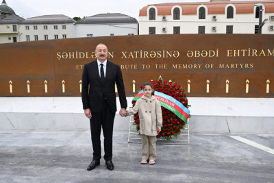 Prezident İlham Əliyev Gəncə Memorial Kompleksinin açılışında iştirak edib