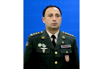 Anar Eyvazov: "Hərbi Memorial Məzarlıqda 44 metrlik monumental abidə və lövhələr ucaldılıb"