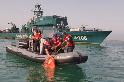 Xəzərdə əməliyyat: Atəş açıldı, iki İran vətəndaşı saxılanıldı - VİDEO