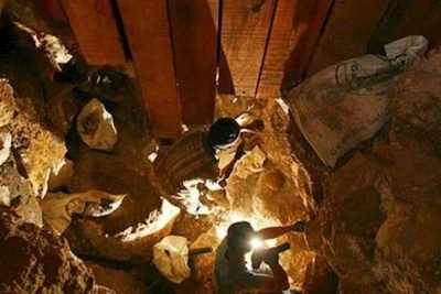 Sudanda qızıl mədəninin uçması nəticəsində altı nəfər ölüb