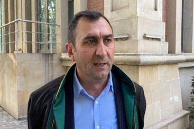 Gəncədə saxlanılan vəkilə ittiham elan olunub
