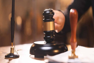 300-ə yaxın şirkətə rəhbərlik edən iş adamlarına hökm oxundu