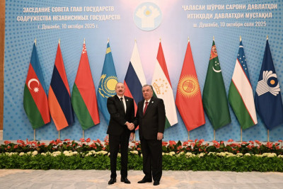 Düşənbədə Azərbaycan Prezidenti İlham Əliyevin Tacikistan Prezidenti Emoməli Rəhmon ilə təkbətək görüşü olub