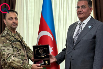 3 gün əvvəl işdən çıxarılan general Saleh Səmədova medal veribmiş