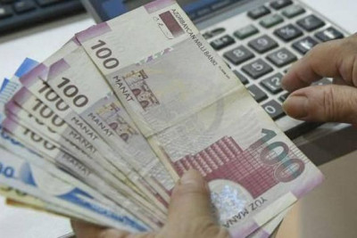 Azərbaycanda borcalanlara kredit verilərkən nəzərə alınan meyarlar açıqlandı