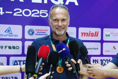 “Qadınlarla ünsiyyətdə hər sözü ölçüb-biçmək lazımdır, çünki onlar çox həssasdırlar” - “Azərreyl”in baş məşqçisinin MÜSAHİBƏSİ