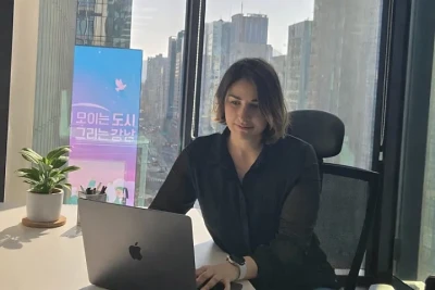 Azərbaycanlı xanım Koreyada xərçəngi süni intellektlə tez aşkar edən komandada - Müsahibə