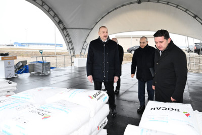 Prezident İlham Əliyev Sumqayıt Sənaye Parkında polipropilen və laminatlı kisə istehsalı müəssisəsinin təməlini qoyub