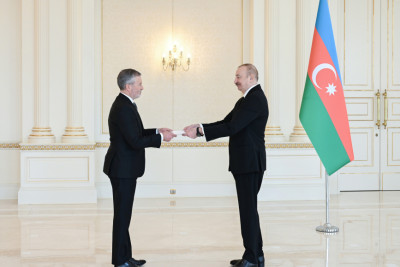 Prezident İlham Əliyev Norveçin ölkəmizdə yeni təyin olunmuş səfirinin etimadnaməsini qəbul edib