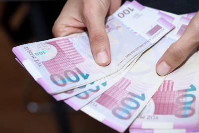 Dostunun kartındakı pulu toya yazdıran şəxs saxlanıldı