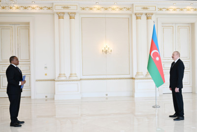 Prezident İlham Əliyev Esvatininin Azərbaycanda yeni təyin olunmuş səfirini qəbul edib