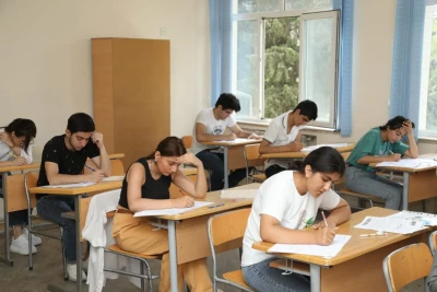 Həftəsonu 55 mindən çox şagird buraxılış imtahanı verəcək