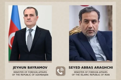 Bayramov və Əraqçi Yaxın Şərqdəki vəziyyəti müzakirə ediblər