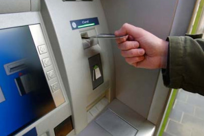 Azərbaycanda maaş almaq üçün könüllü bank seçimi 3-4 aya mümkün olacaq