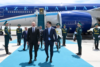 Prezident İlham Əliyev Qazaxıstanda işgüzar səfərdədir