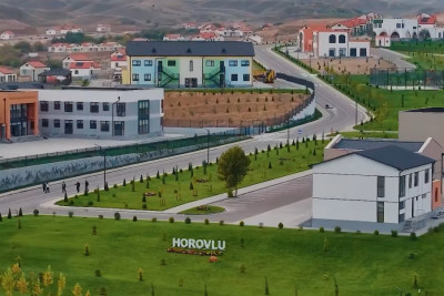 Horovlu kəndində abadlıq tədbiri: Fərqlənən sakinlərin ailə təsərrüfatlarına xüsusi mükafatlar verilib