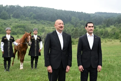 Türkmənistan Prezidentinə Qarabağ atı hədiyyə edilib - FOTO